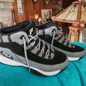 Fila Hi Top Tennis shoes